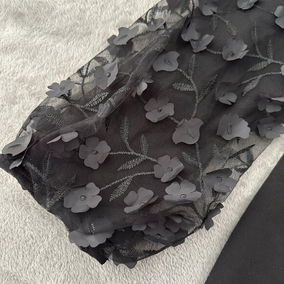 Eliza J Textured 3D Floral Sleeve Black V-Neck Dress Women's size 8 - Picture 2 of 8